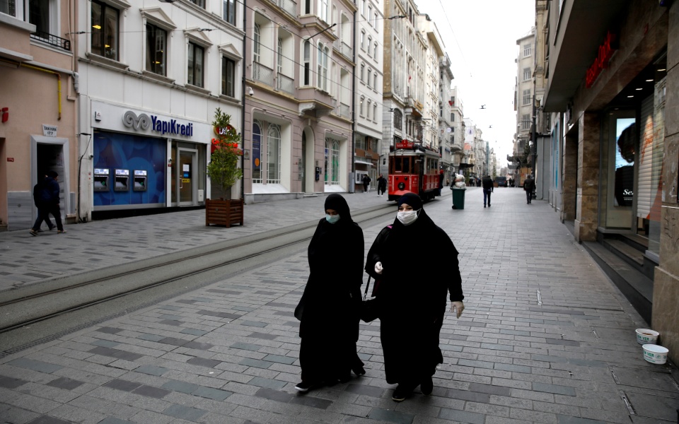 καλπάζει-ο-κορωνοϊός-στην-τουρκία-πάν-2373811