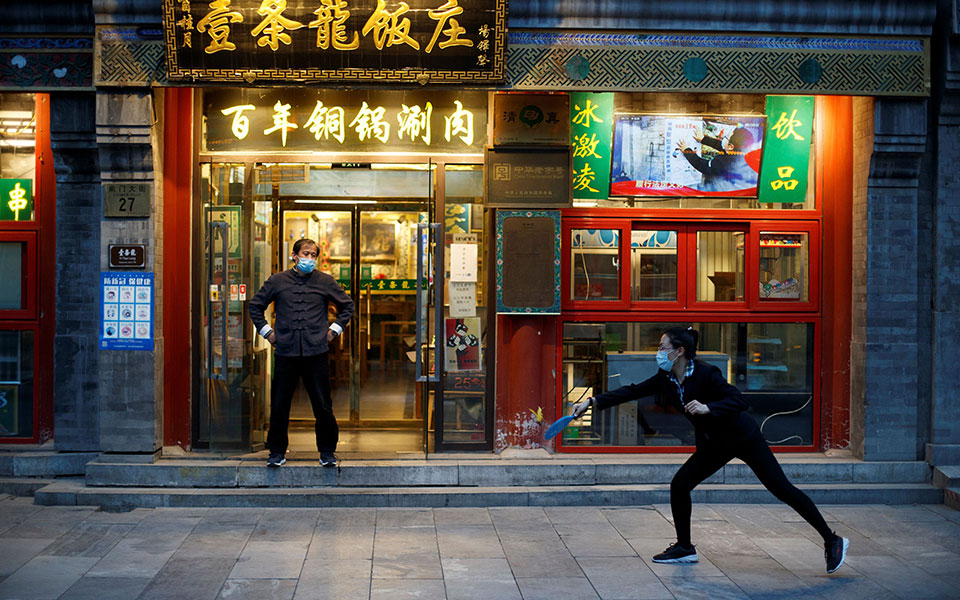 κορωνοϊός-διεθνής-πίεση-προς-την-κίνα-2374171