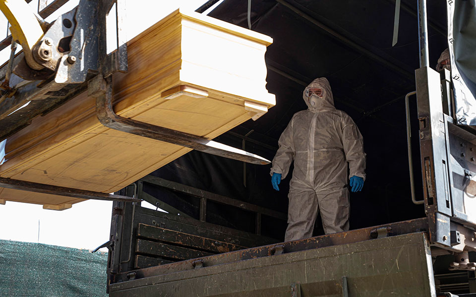 φόβος-και-αλληλεγγύη-2371879