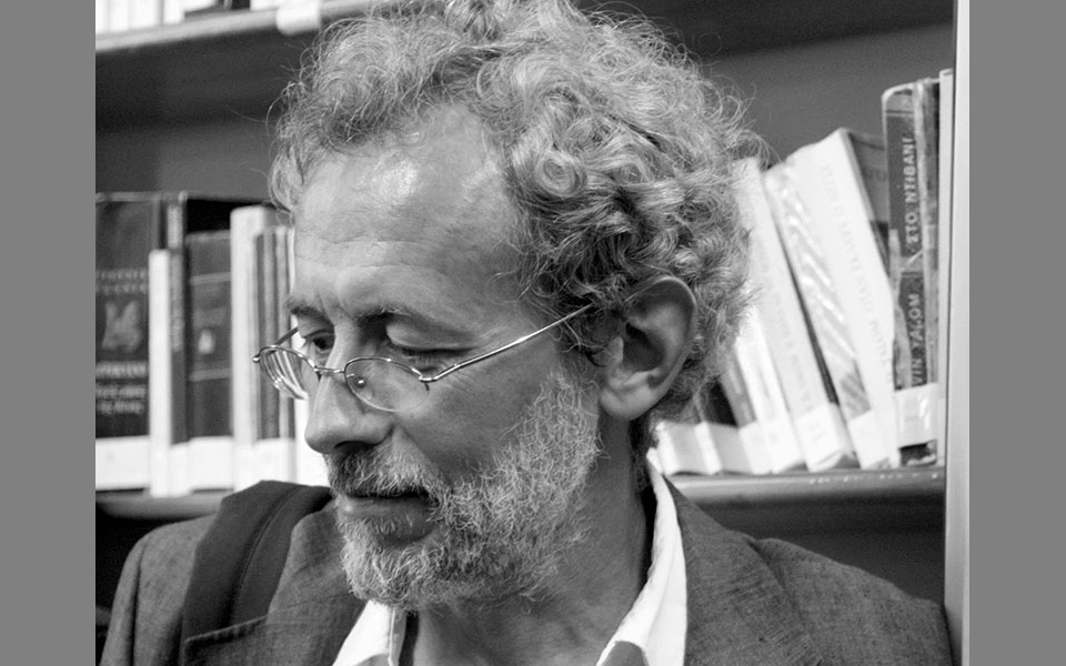 ο-θρίαμβος-της-σιωπής-σε-μέρες-εγκλεισ-2374812