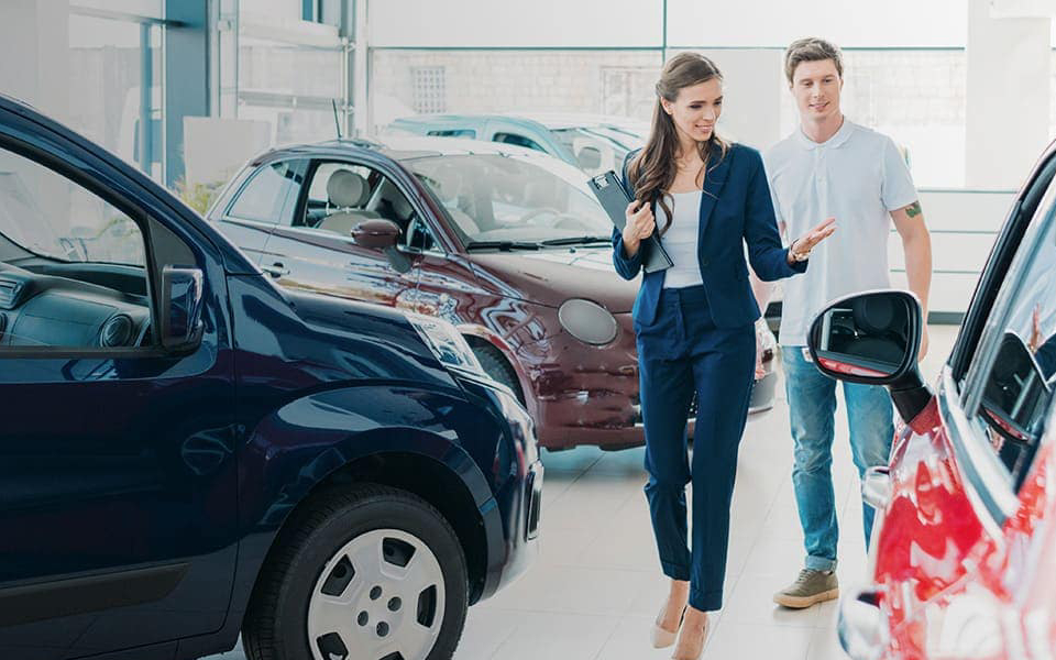 επαναλειτουργούν-οι-εκθέσεις-αυτοκι-2376070