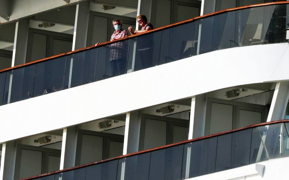 δεύτερο-κρουαζιερόπλοιο-με-κρούσματ-2371717