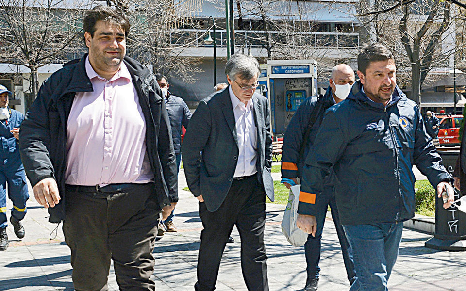 εκτακτα-μέτρα-καραντίνας-στη-λάρισα-2373081