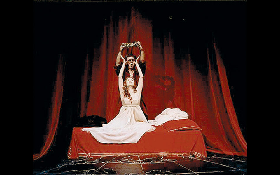 εκτάκτως-2372359