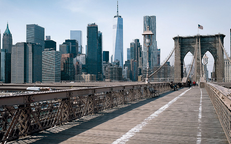 ρότζερ-κοέν-στην-κ-δεν-υπάρχει-σήμερ-2374174
