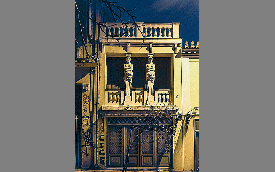 η-λαϊκή-σοφία-στο-μέτρο-της-αθηναϊκής-σ-2374024