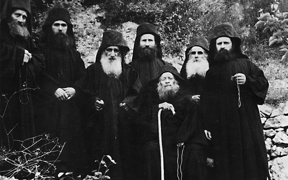 ο-θεός-μάς-στέλνει-ακόμη-αγίους-2374038