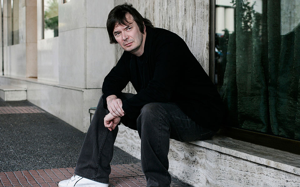 ιαν-ράνκιν-αυτή-η-κρίση-ίσως-γίνει-εργ-2375150