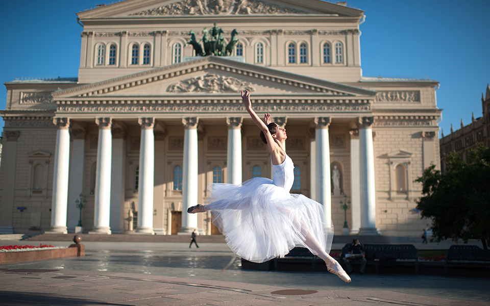 τα-μπολσόι-ανεβαίνουν-στο-youtube-2372179