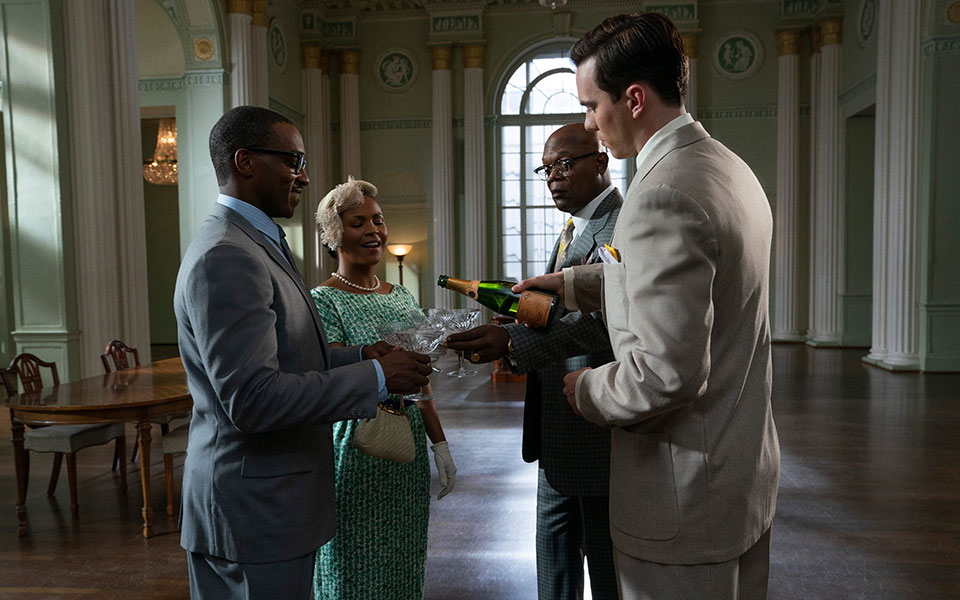 δύο-ατσίδες-αφροαμερικανοί-και-ένας-φ-2375165