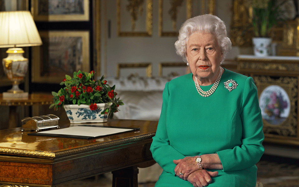 με-αναφορές-στον-β-παγκόσμιο-πόλεμο-τ-2372154