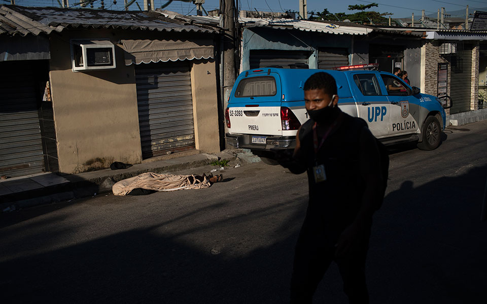 εως-100-εκατ-νεόπτωχους-στις-πόλεις-μπ-2375965