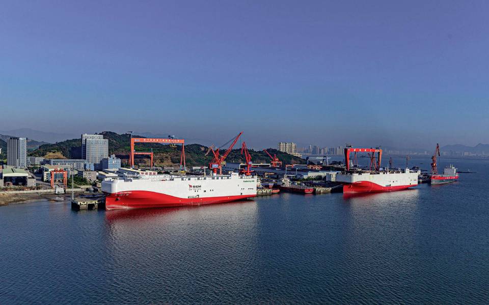 ο-ιδιόκτητος-στόλος-πλοίων-μεταφοράς-2375419