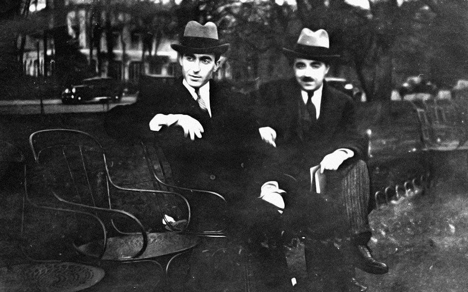 oταν-ο-θεόφιλος-αγαπήθηκε-2377845