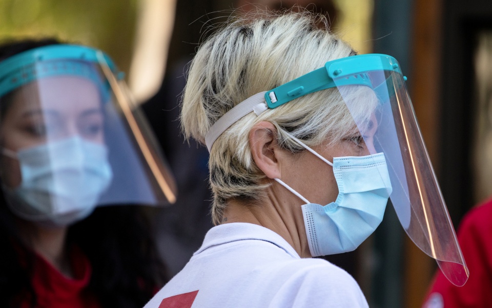 κορωνοϊός-18-297-νέα-κρούσματα-28-νεκροί-κα-2376346