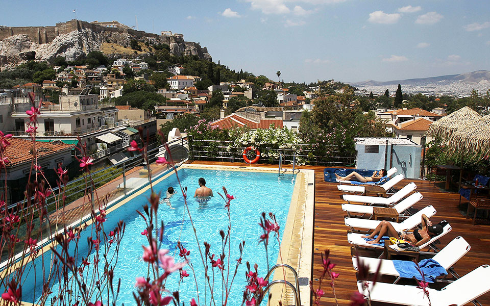 διευκρινίσεις-για-τα-νέα-μέτρα-ζητούν-2379421