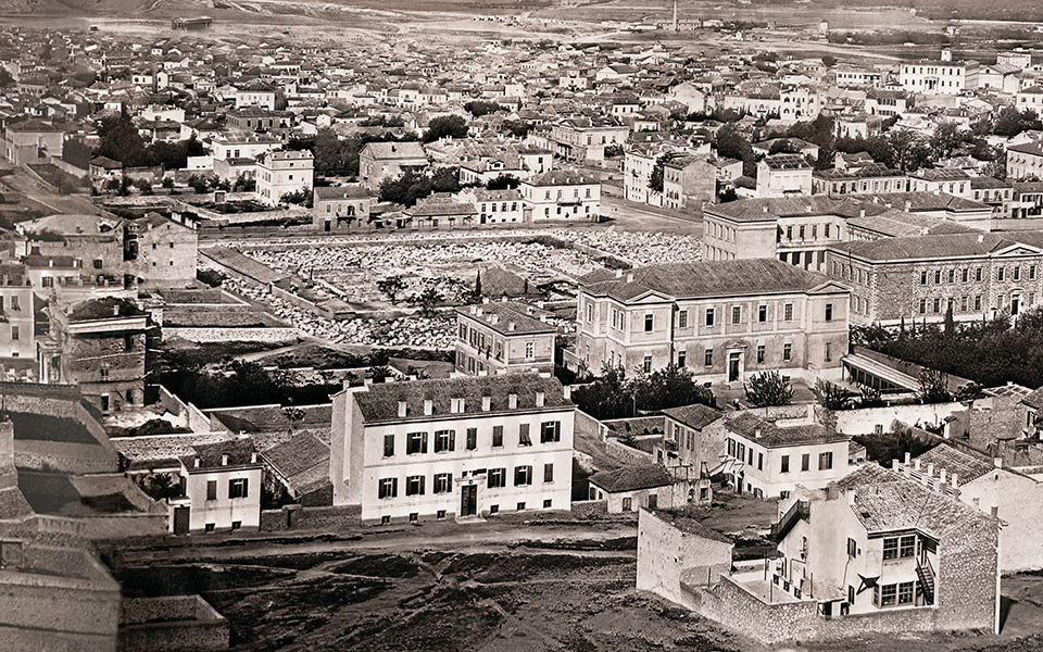 ο-ερνέστος-τσίλλερ-αποκαλύπτεται-2379523