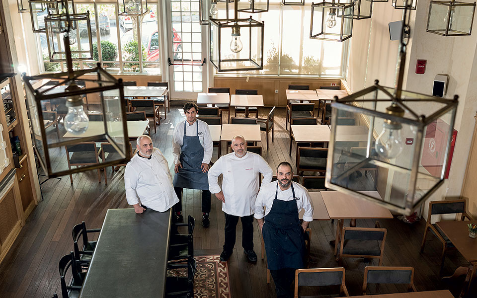 κι-είμαστε-ακόμα-ζωντανοί-2376874