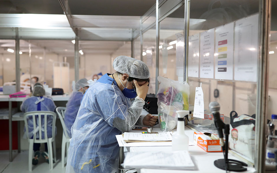 ξεπέρασαν-τα-πέντε-εκατομμύρια-τα-κρο-2379205