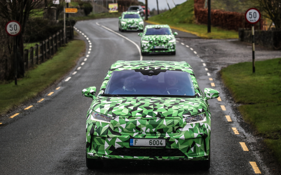 οδηγούμε-το-πρωτότυπο-skoda-enyaq-iv-στην-ιρλανδί-2377006