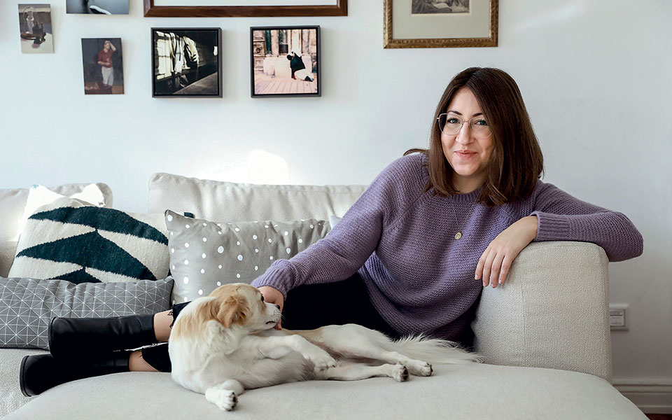 ντέμπορα-φέλντμαν-το-αληθινό-πρόσωπο-2378920