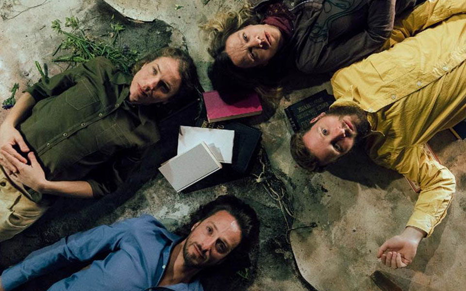 εκτάκτως-2378015