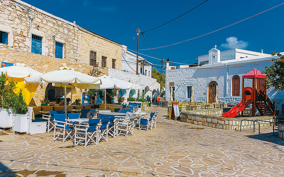 ετοιμα-να-υποδεχθούν-κόσμο-τα-εστιατό-2380064