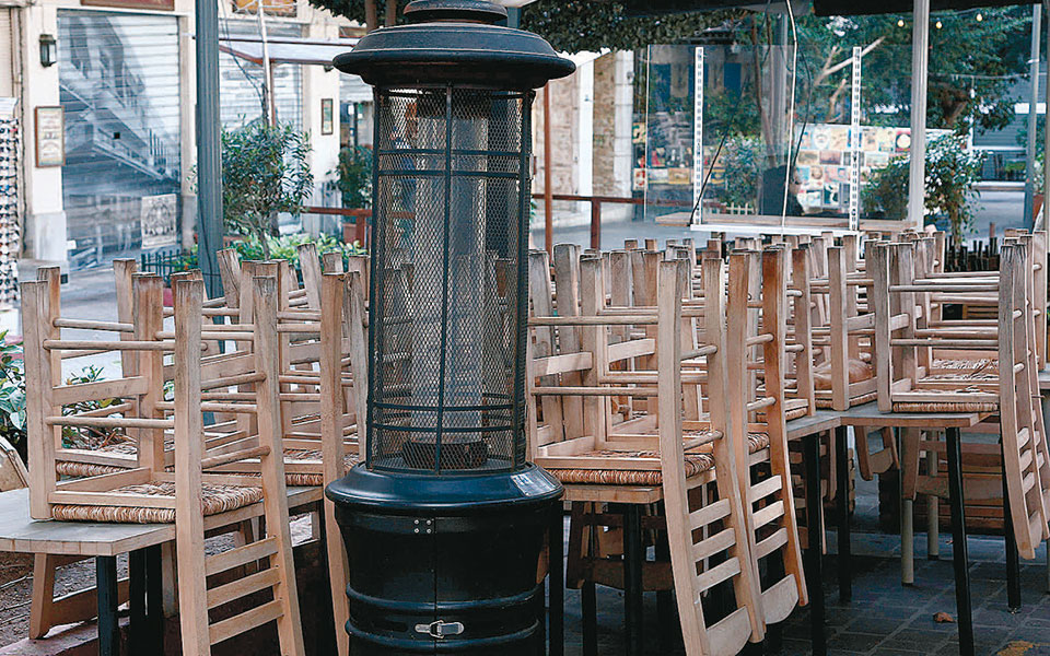 σχέδιο-προσωρινής-μείωσης-του-φπα-στη-2377786