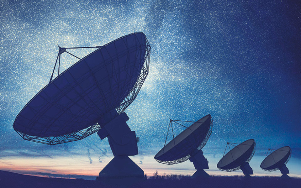 tα-μάτια-μιας-χώρας-στον-ουρανό-2380671