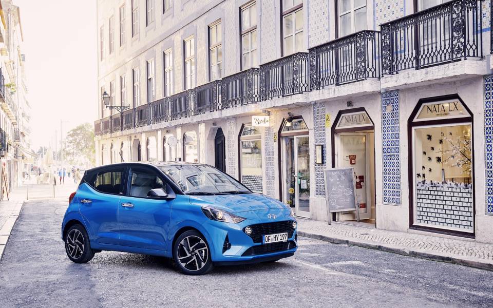 οι-τεχνολογίες-άνεσης-του-νέου-hyundai-i10-2379466