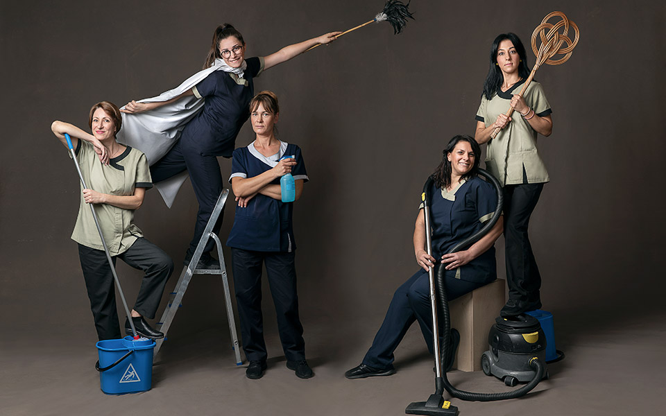 οι-ηρωίδες-με-τα-απολυμαντικά-2377318