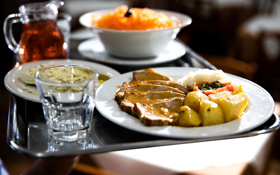 μοσχάρι-νουά-κατσαρόλας-2379116