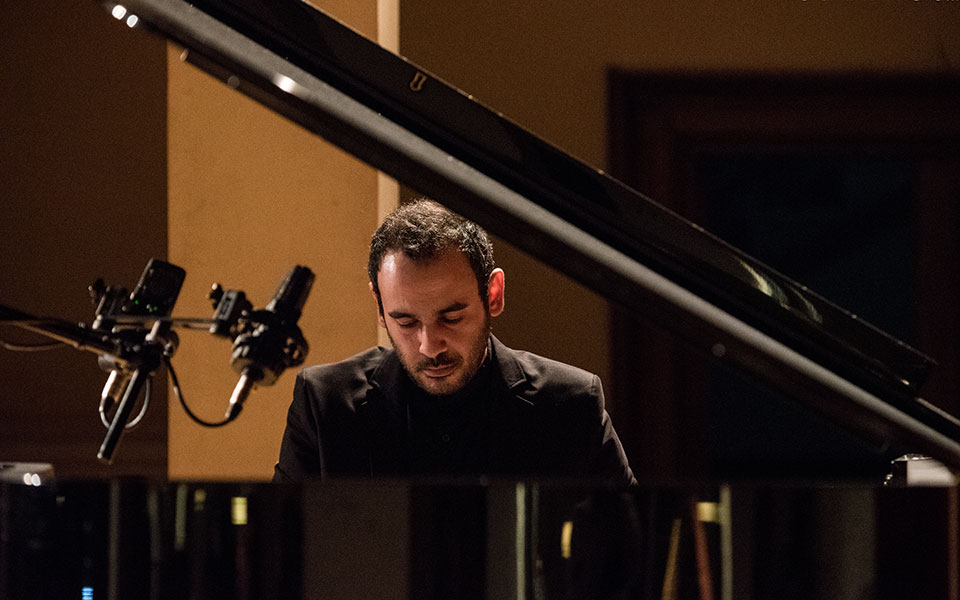 νίκος-ορδουλίδης-στην-κ-το-πιάνο-τα-2377369