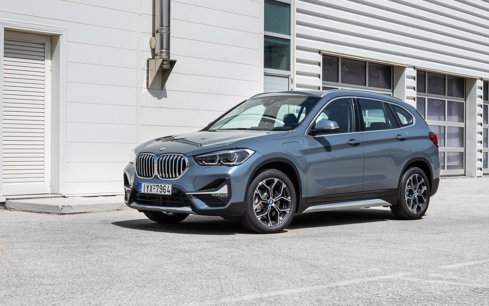 νέα-bmw-x1-xdrive25e-ηλεκτροκίνητη-και-τετρακίνητ-2377928