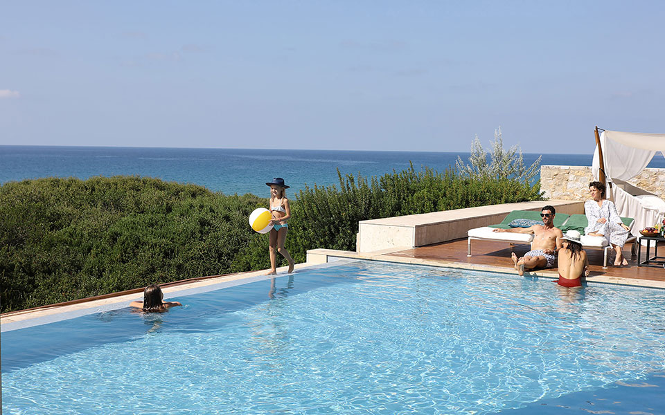 to-καλοκαίρι-μας-περιμένει-στην-costa-navarino-2380526