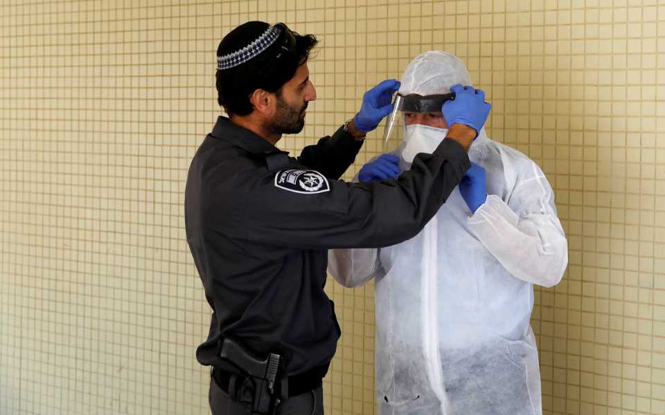 αντίσωμα-που-εξουδετερώνει-τον-κορων-2377878