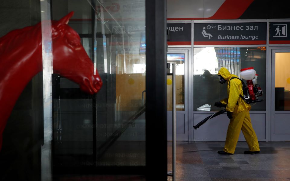 ρωσία-ξεπέρασαν-τις-300-000-τα-κρούσματα-κορ-2379107