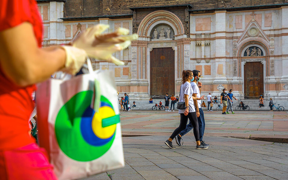 economist-για-την-επόμενη-ημέρα-οχι-σε-μαζικ-2379801