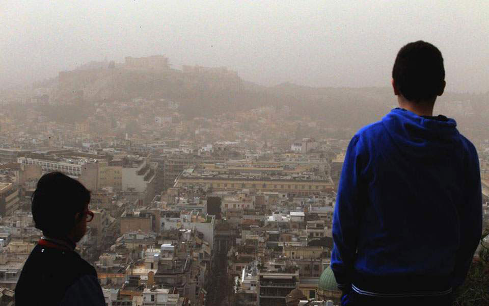 ατμοσφαιρική-ρύπανση-αφαιρεί-κάθε-χρ-2380923