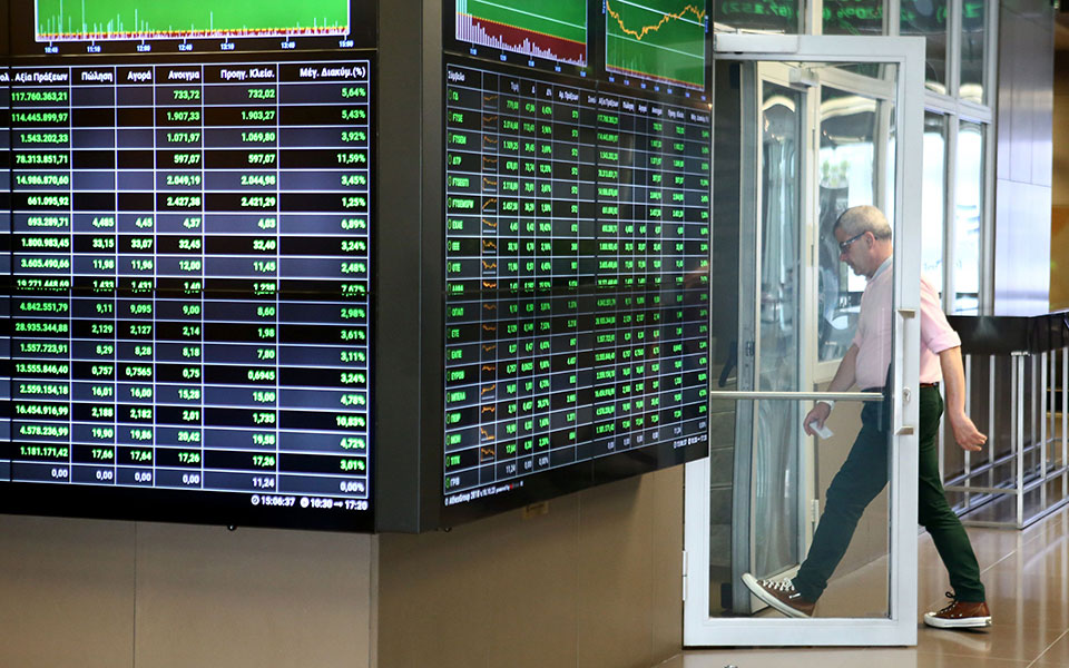 σε-υψηλά-τριμήνου-η-αγορά-με-άνοδο-του-2381285