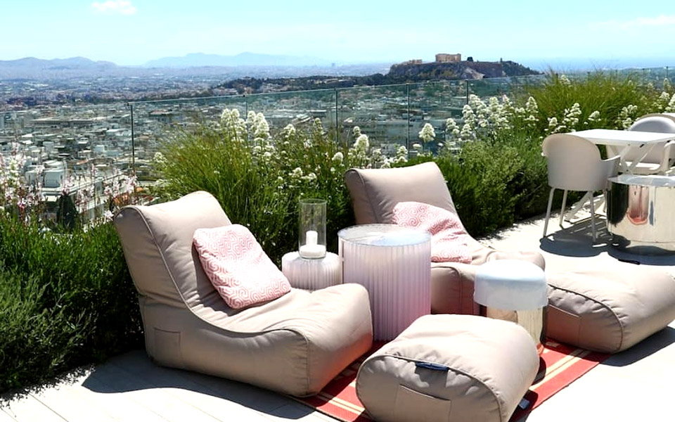 στον-λυκαβηττό-οικογενειακώς-2384561