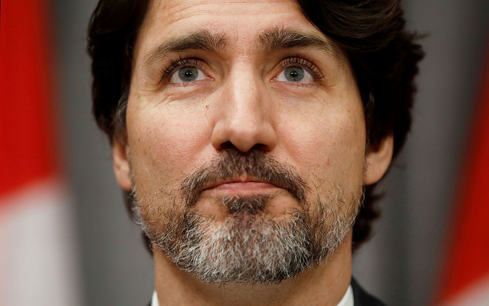 η-αμήχανη-σιγή-του-τριντό-για-τα-σχέδια-2381265