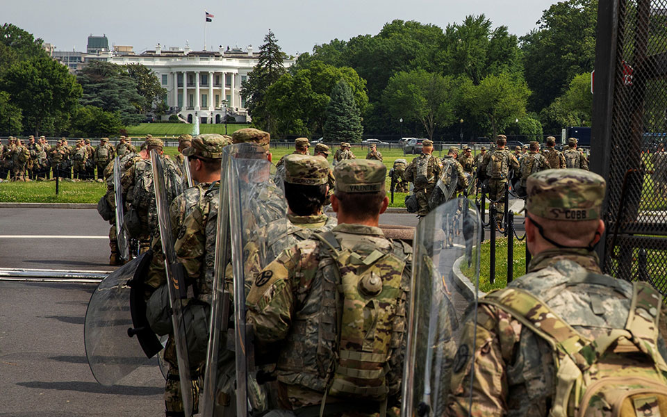 ανάλυση-η-απειλή-του-στρατού-στις-ηπα-2382132