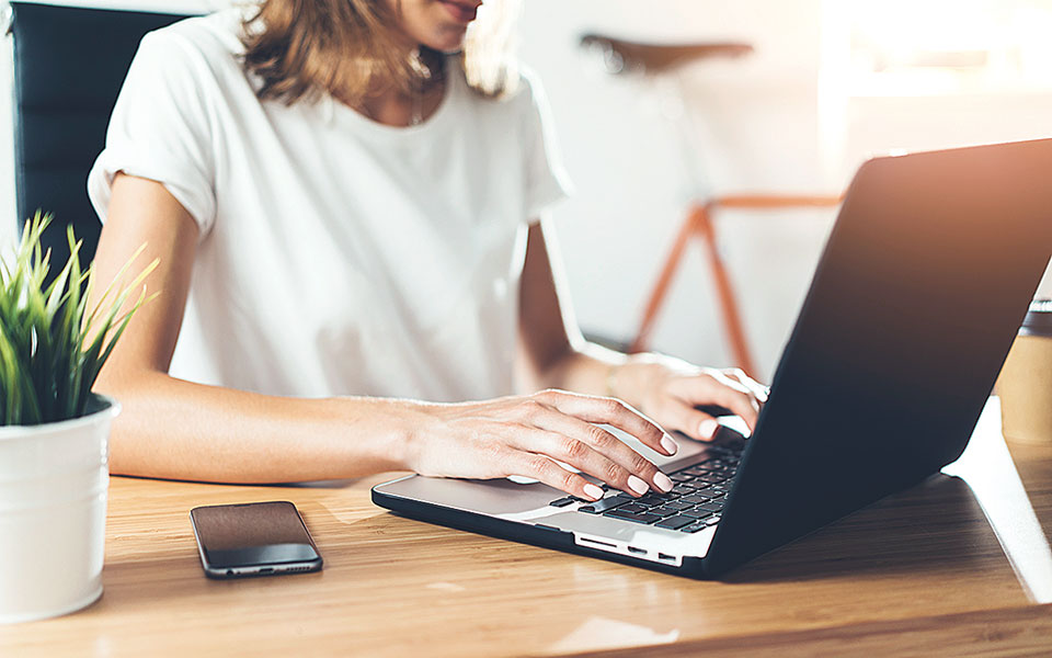 αποψη-ψηφιακοί-νομάδες-και-τεχνολο-2384546