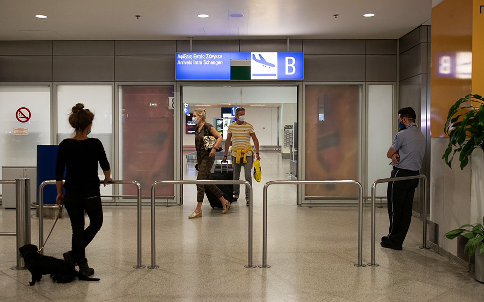 σε-επιφυλακή-ενόψει-της-επόμενης-φάση-2384980