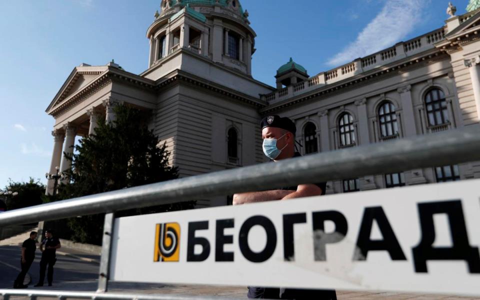 αυξάνονται-καθημερινά-τα-κρούσματα-κ-2385370