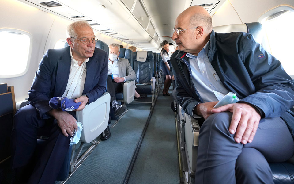 ανάλυση-ο-κύριος-μπορέλ-πάει-στον-εβρο-2384605