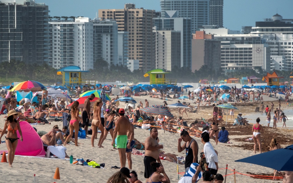 ξεπέρασαν-τα-25-εκατ-τα-κρούσματα-στις-η-2385341