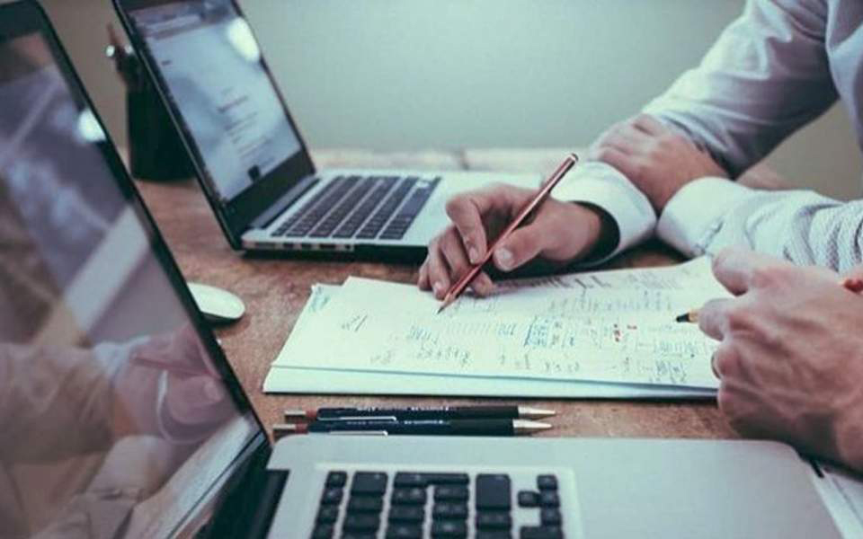 ενίσχυση-υφιστάμενων-μικρών-και-πολύ-2385196