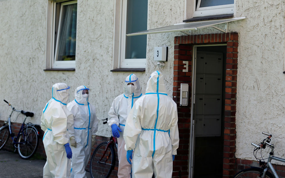 γερμανία-δέκα-νέοι-θάνατοι-και-503-ακόμη-2384346